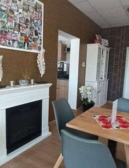 Neuwertige Immobilie (2020) mit Charme: Wohnen oder Arbeiten - hier sind alle Möglichkeiten offen! - Barby (Elbe)