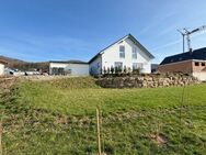 Neues geräumiges 5-Zimmer-Einfamilienhaus mit EBK im Neubaugebiet Northeim - Northeim