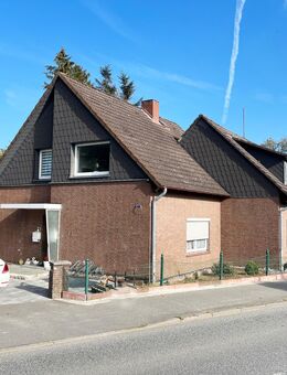 Einfamilienhaus mit Anbau, Einliegerwohnung und Garage - Hammoor