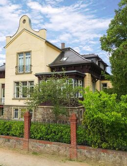 Denkmalgeschütztes Villenanwesen in Bestlage von Radebeul-Oberlößnitz - Radebeul