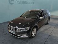 VW Passat Variant, 2.0 TDI Alltrack, Jahr 2022 - München