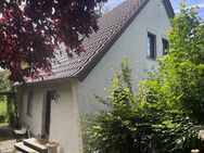 Hennef: Freistehendes Einfamilienhaus mit Panorama-Siegblick auf großem ca. 2.180 m² Grundstück! - Hennef (Sieg)