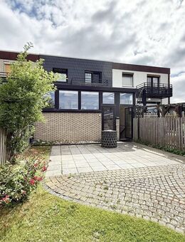 Gepflegtes Reihenmittelhaus mit Keller und Wintergarten in guter Lage in Altgarbsen - Garbsen