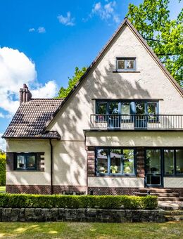 Eine architektonische Muse - Villa von Grell & Pruter - Meister der Hamburger Kontorarchitektur - Ahrensburg