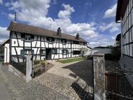 Stadt Blankenberg, freistehendes Fachwerkhaus im historischen Zentrum - Hennef (Sieg)