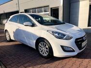 Hyundai i30 blue Trend/Navi/Kamera - Halle (Saale)