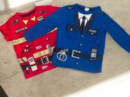 Langarmshirt (Polizei) und das T-Shirt (Feuerwehr) - München Berg am Laim