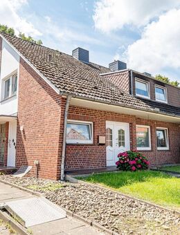 Gemütliches Wohnen unterm Dach - Stilvolle 3-Zimmer-Wohnung mit Charme - Stade (Hansestadt)