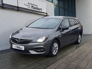 Opel Astra, 1.5 D ST Auto Business, Jahr 2021 - Lauchringen