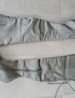 Leder Overknees Stiefel schwarz Neu! Gr.37 - Hamburg