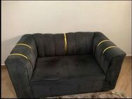 Sofa in grau - Berlin Friedrichshain-Kreuzberg