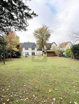 ENERGIEEFFIZIENT, MODERN MIT PARKÄHNLICHEN GRUNDSTÜCK - Hamburg