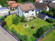 Einfamilien- oder Mehrgenerationenhaus mit großem Garten oder Baugrundstück - Lingenfeld