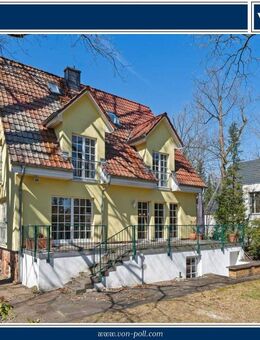 Großzügiges Einfamilienhaus mit Pool und großem Grundstück in ruhiger Bestlage - Kleinmachnow