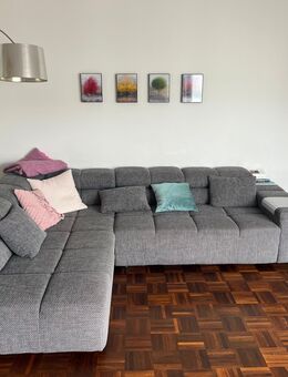 Gut erhaltenes, bequemes Sofa zu verkaufen - Berlin