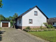Ruhiges Wohnen mit großem Grundstück (883 m²) in schöner Siedlungslage von Hofheim! - Hofheim (Unterfranken)