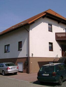 Doppelhaushälfte Mehrfamilienhaus / gesamtes Mehrfamilienhaus für Kapitalanleger in Karben - Karben