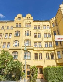 IMMOBERLIN.DE - Schöne Altbauwohnung mit Südloggia & Lift in ruhiger Trendlage - Berlin