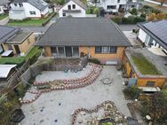 Bungalow mit kleiner Einliegerwohnung - Espenau