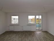 Schachmatt für hohe Mieten...große 3-RW mit Dusche u. Balkon!!! - Freiberg