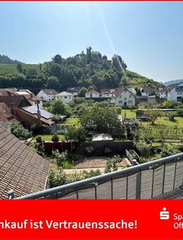 Ortenberg - 3 Zimmer im Dachgeschoss mit Blick aufs Schloss! - Ortenberg (Baden-Württemberg)