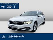 VW Passat Variant, 2.0 TDI Business, Jahr 2021 - Fellbach