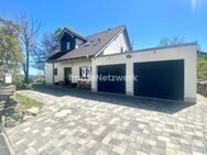 ***Modernes Massivbau-Haus mit Energieeffizienz und hochwertiger Ausstattung*** - Hof