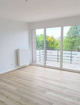 Sanierte 3-Zi. Wohnung mit Balkon - Hamminkeln