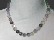 Edelsteincollier mit dem Fluorit - Stemmen