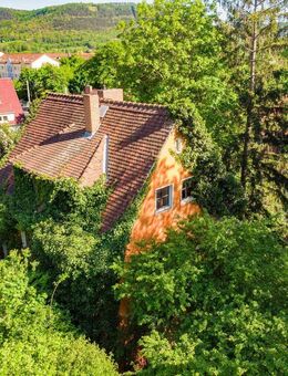 Sanierungsbedürftiges Mehrfamilienhaus in zentraler Lage - Jena
