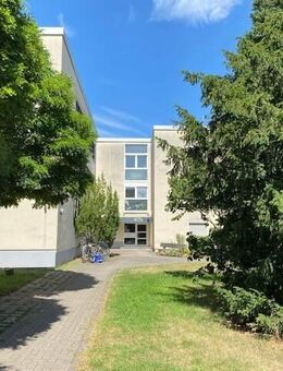 *PROVISIONSFREI* Frei ab 01.09.2025 ! Geräumige 3- Raum- Eigentumswohnung mit Balkon in D- Benrath ! - Düsseldorf