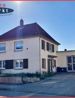 Ein-/ Zweifamilienhaus in bevorzugter Lage! - Petershagen