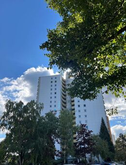 Hochwertig renovierte 4-Zimmer-Wohnung mit Stellplatz im Erlangen Büchenbach - Erlangen