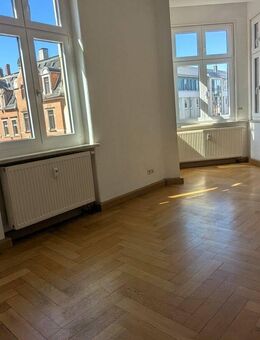 **2-Raum-Wohnung in zentrumsnaher Lage von Greiz** - Greiz