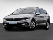 VW Passat Variant 1.5 BUSINESS ACC LED ALU NAVI - Bergkamen