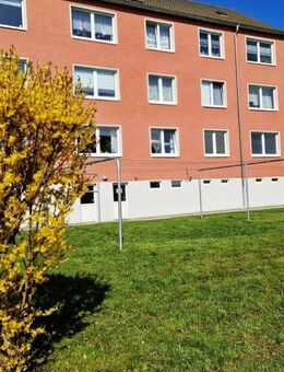 Eigennutzung oder Anlage - Fairer Preis, gute Lage 4-Zimmerwhg. im Schwarzenberger Stadteil Bermsgrün - Schwarzenberg (Erzgebirge)