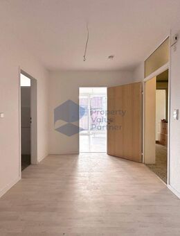 Helle 2-Zimmerwohnung mit kleiner Loggia - Burgwedel