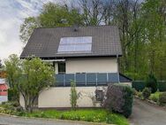 Dieses Einfamilienhaus steht energetisch gut da! - Neuenrade