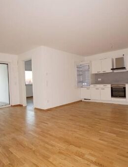 2 Zimmer-Wohnung mit moderner Einbauküche und Balkon - Straubing