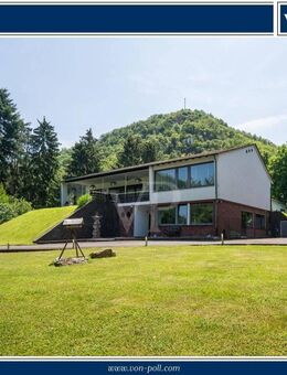 Parkähnliches Anwesen - ehemalige Unternehmervilla - mit vielseitigem Nutzungspotenzial - Sankt Goar