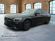 Mercedes E 300, de Night, Jahr 2020 - Geislingen (Steige)