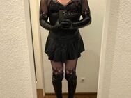 Latex Sissy steht in Schwerin (nur besuchbar) zur Verfügung - Schwerin