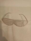Weiße Scherzbrille Spassbrille Faschingsbrille Fakebrille in 45259