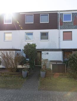 Schönes Reihenmittelhaus im Buxtehuder Süden - Buxtehude