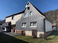 teilsaniertes geräumiges Wohnhaus in Bad Salzungen / Kloster - Bad Salzungen