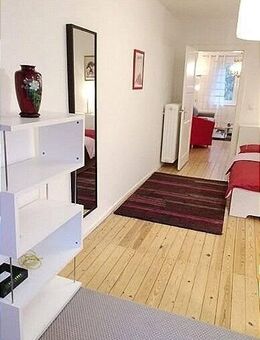 Gemütlich möblierte 2- Zimmer-Wohnung mit Internet / Pauschalmiete € 1.345,00 für eine Person/ab sofort frei ! - Hamburg