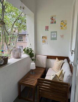 Sehr gepflegte 2-Zimmer-Mietwohnung mit Loggia in Essen-Frohnhausen zu vermieten - Essen