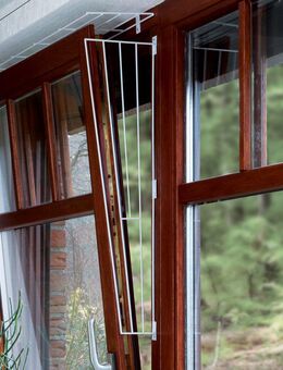 Trixie Schutzgitter für Kippfenster - Ausführung 1: Befestigung an der Fensterseite (1 Teil)