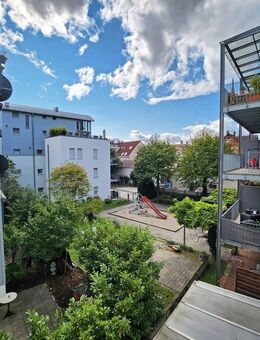 Moderne 2-Zimmer-Wohnung mit Balkon und Stellplatz - Stuttgart