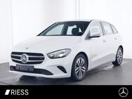 Mercedes B 200, Progressive, Jahr 2022 - Balingen